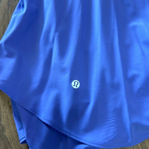 Lululemon size 6 purple tennis dress firm support gorgeous perfect condition - Picture 4 of 5